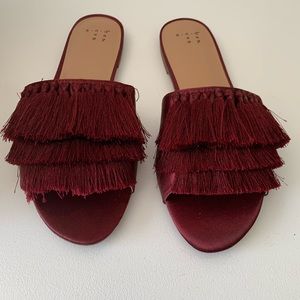 Tassel sandals